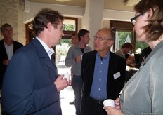 Martin Alewijn (RIKILT - Wageningen UR), Bart Muuse van Stichting De Bouwkamp en Annemieke Putjens (RIKILT).