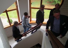 Voor het inhoudelijke programma moesten de deelnemers de trap op naar de eerste verdieping.
