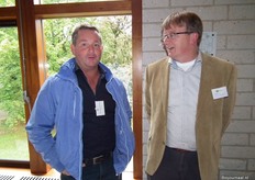 Rob Rijks van de gelijknamige Natuurslagerij met Henri Verstappen van Kemper Kip.