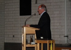 Uli was niet zo goed bij stem, dus gaf aan blij te zijn dat hij niet heel veel moest gaan praten.