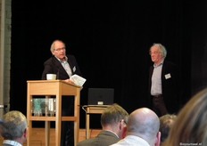 Na de lezing kregen de toehoorders de gelegenheid om wat vragen te stellen.