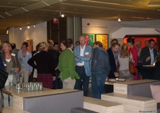 Napraten en netwerken onder het genot van wat hapjes en drankjes.