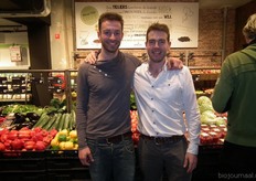 Deze twee ondernemers zullen de winkel gaan runnen: Floris de Vries en Bas Kamphuys. Ze zijn zichtbaar trots op het eindresultaat.