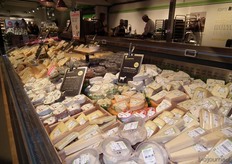 Een ruim assortiment aan kaas mag op dit plein uiteraard niet ontbreken.