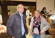 Ook diverse ambassadeurs van EkoPlaza waren bij de receptie aanwezig, rechts Olympisch snowboardster Nicolien Sauerbreij.