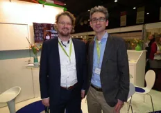 Michiel Wagener, verantwoordelijke voor het team Landbouw & Voeding binnen Triodos Bank, met Thomas Schara.