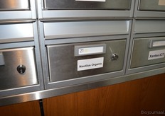 De postbus, het adres: Ecu 21a, 8305 BA Emmeloord.