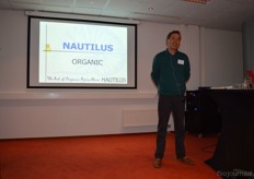 De eerste spreker was voorzitter Harald Oltheten.