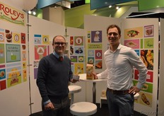 Charles Deacon en Diederik van der Wiele (Market Endeavour) presenteerden de nieuwe producten van Roley's: glutenvrije stroopwafels en 'Farmer Breadmix' met haver.