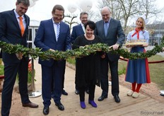 De officiële opening van het Ecodome door onder meer staatssecretaris Dijksma.