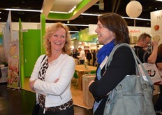 Vera Holst, Manager Certificering en Toezicht bij Skal en Skal-directeur Margreet van Brakel, waren van woensdag tot en met vrijdag op de beurs en brachten een bezoek aan alle Nederlandse exposanten.