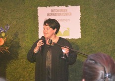 "Staatssecretaris Dijksma maakte van de gelegenheid gebruik om de sector toe te spreken in het Dutch Green Inspiration Center. "Ik ben ervan overtuigd dat deze groeicijfers ook de komende jaren zichtbaar zullen blijven."