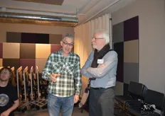 Bavo van den Idsert (directeur Bionext) met Frank Wijnands (Wageningen UR).