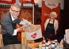 Erik Baggen van Natoli B.V. toont de nieuwste toeving in het assortiment van Rigoni di Asiago: Dolcedi.