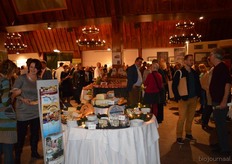 Genoeg gelegenheid om tussen het proeven door bij te kletsen.