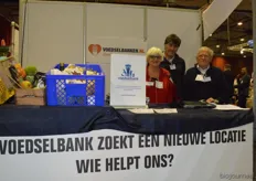"Het team van Voedselbank Zwolle vroeg de standhouders om de producten na afloop te doneren aan de voedselbank. "Iedereen die we gevraagd hebben werkt mee!"