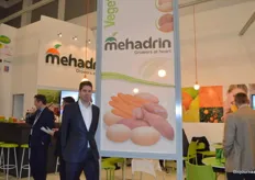 "Het assortiment van Mehadrin bestaat voor 5% uit biologische wortelen en aardappelen. "Strenge regelgeving en de consumenten die dezelfde prijzen willen als voor conventionele producten maken het de biologische telers in Israël niet makkelijk", aldus Sander Venema."