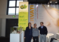 Ergens heeft het wel wat: een Italiaans bedrijf dat je alleen in het Italiaans te woord kan staan, gelukkig was Frederica Girotto aanwezig om de activiteiten van Cervati toe te lichten. Het bedrijf richt zich op de import en export van knoflook en sjalotten.