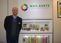 Max Wolbers van Max Aarts. Max Aarts produceert steeds meer etiketten voor biologische bedrijven.