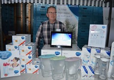 "Roland Weijer van Brita had allerlei producten bij waarmee je water kunt filteren. "Brita is de naam van de dochter van de oprichter van het bedrijf."
