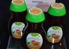 Hij presenteerde ook de biologische schenkstroop van De Traay.