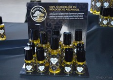 Deze met de handgeperste olie is één van de meest kostbare oliën ter wereld.