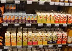 Handig meenemen, deze kleine pakjes vruchtensap.