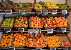 Meloenen, ananas, appelen, peren en citrus.