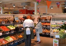 Het personeel kent de meeste vaste klanten, er wordt dan ook tijd gemaakt voor een praatje en advies.