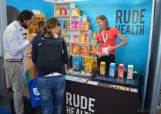 Karlijn Audenaerde vertegenwoordigt het Londense merk Rude Health in de Benelux.