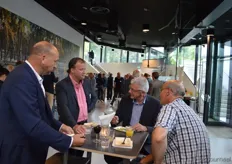 Jouke Jongsma (Weidenaar), Olaf Bogers (Green Acker BV) en Lou Heijnen (Oerlemans Foods).