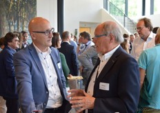 Ruben Bringsken van Baltussen Konservenfabriek in gesprek met Uli Schnier (Bionext).