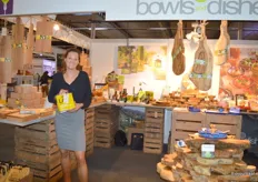 Bowls & Dishes: Yvette Wouters