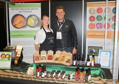 Onno Stienen en collega van onnoff spices!. De Thaise khao soi soep ligt nu ook bij Ekoplaza in de winkel