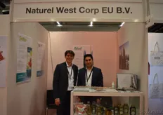 Boris Dagnaud & Utkur Khakimov van Naturel West Corp BV, actief in natuurlijke zoetstoffen, waaronder agavesiroop.