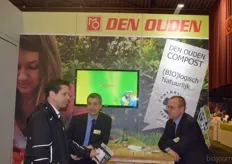 Hans van der Staak (midden) en Joris van der Heijden van Den Ouden Recycling.