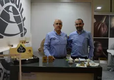 Vicente Monge en Miguel Angel Lopez Almendra van het Spaanse La Veguilla. Experteren zwarte en paarse knoflook.