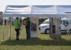 In de smeulende hitte zou je vergeten dat pelletkachels kunnen bijdragen aan een duurzame bedrijfsvoering.