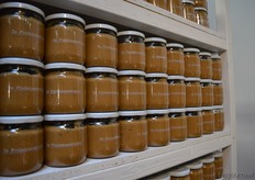 "Michiel: "We zijn bezig met biologische pinda's. Dat komt er aan en dan hopen we ook zeker met onze producten de bio-winkels in te gaan."