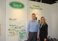 Patrick Voordijk en Marieke Klijn-van Roon van Spack. “Ze kunnen er nu niet meer omheen. Met YOUR LABEL HERE zien onze toekomstige klanten meteen onze rol als private label-aanbieder”, vertelt Marieke.