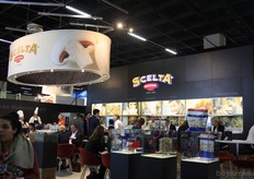 Scelta Mushrooms pakt groots uit met haar stand. De Scelta Taste Accelerator (minder zout, meer smaak) gooit hoge ogen, zo ook de umami champignons.