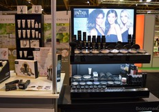 "Suzanne: "Inika is sinds begin oktober via Biocare Products verkrijgbaar. We zijn erg tevreden over de samenwerking."