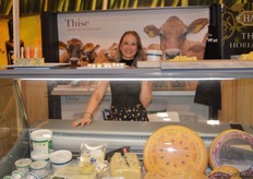 Lysanne Otten-Volkerink presenteerde de biologische kazen van het Deense bedrijf Thise Mejeri op de BioXpo VitaSana.