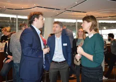 Maarten de Leng van organisator de Smaakspecialist (midden) met Bart Kamerman (PLUS Retail) en Sandra Vissers (de Smaakspecialist).
