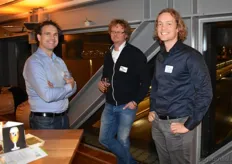 Sandy Vree (IDorganics) met Harm Walhof en Wouter Wezenbeek van Natudis.