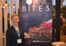 "Doreen Westphal van Botanic Bites introduceerde tijdens deze horecava de nieuwe zeewier- en tomatenburger, maar ook bijvoorbeeld een chipolataworstje met oesterzwammen (gemaakt van de voetjes van de paddenstoelen). "Niet alleen een biologische manier, maar ook zeker duurzame manier van voeding produceren", zo zegt Doreen."