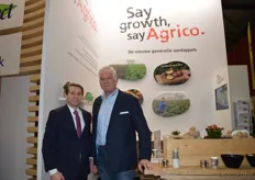 "Marnix Wilms en Jaap Hartkamp bij Agrico. Marnix: "We beschikken over een heel pakket resistente bio- aardappelrassen. De Bio-beurs is van oorsprong een telersbeurs, inmiddels weet de retail hem ook goed te vinden."