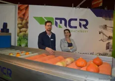 Jan Pieter REijnoudt en Carina Peters van MCR Machinery.