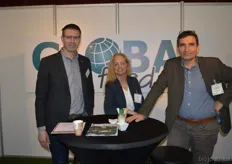Adrie van Santvoort, Mary-Ann Bongarts en Christiaan Bressers van Global Feed Mill.