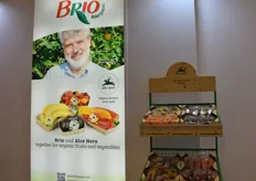 Brio en Alce Nero laten het ruime assortiment biologische groenten en fruit zien.